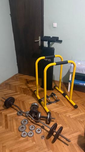 Prodajem SET za trening