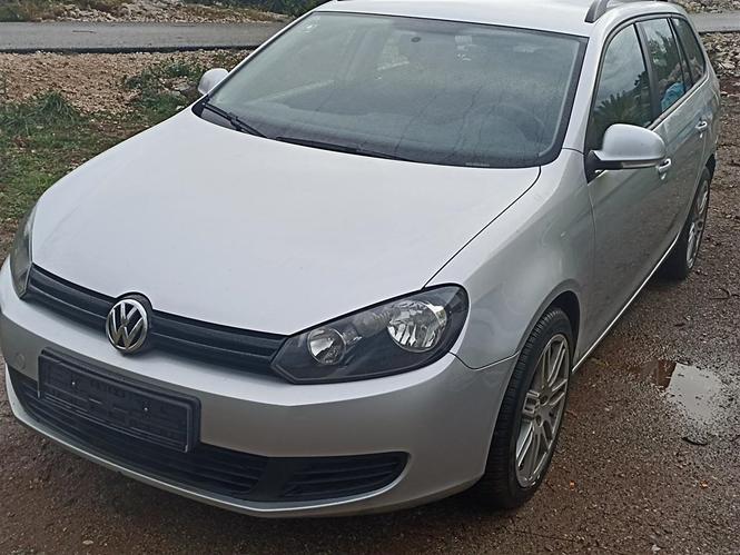 Prodajem golf 6 ,1,6tDI karavan 