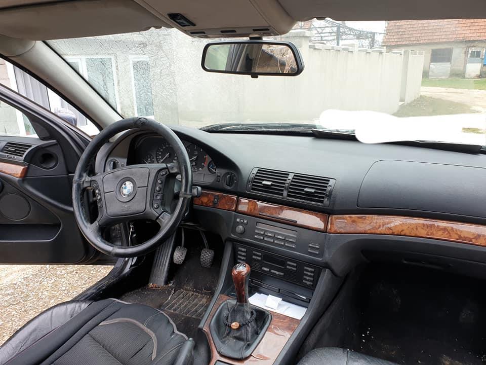 Prodajem-bmw-525tds