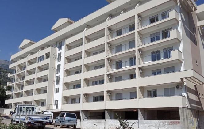 Novogradnja, garsonjera, Budva