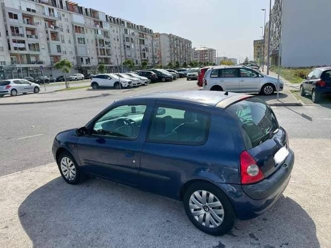 Reno Clio 1.5 dci 2002 godina