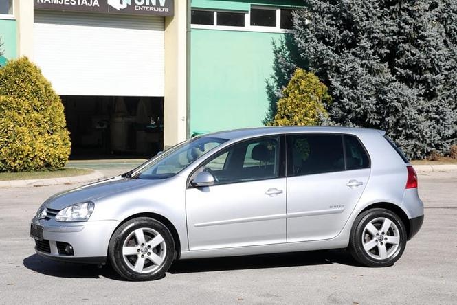 VW Golf V 1.9 tdi, 77 kw, 2008 godiste
