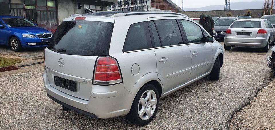 Opel-zafira