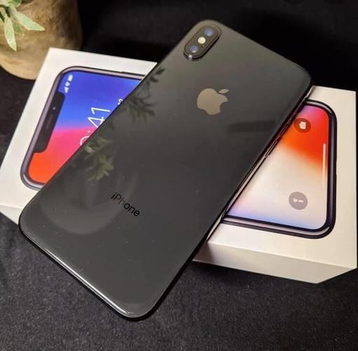 Prodajem   iPhone X 256GB 
