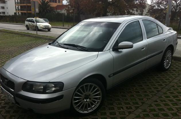 Volvo - S60 2.4 TD