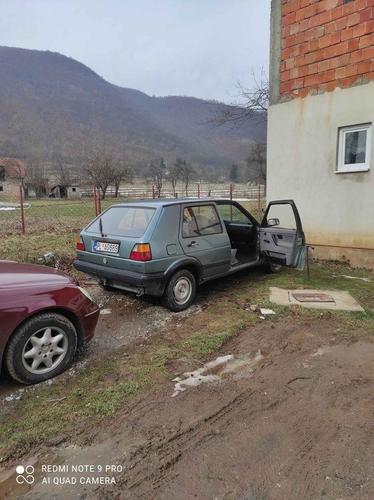 Prodajem ili menjam za motor  da je reg do 100 kubika da pal