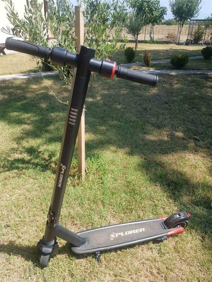 Električni-trotinet-Xplorer