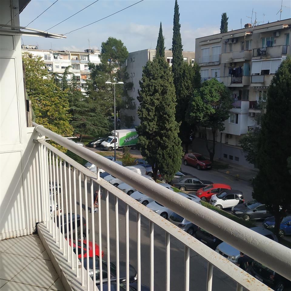 IZDAJEM-JEDNOSOBAN-STAN-PREKO-MORAČE