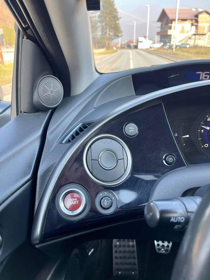 Honda-CIVIC-2007