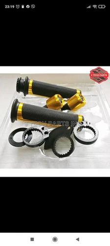 Univerzalne rucke za motor