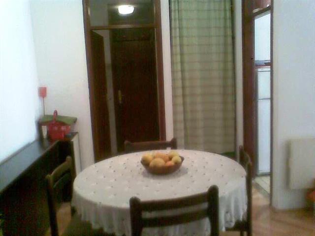 Idajem jednsoban stan 54m2 u Bar