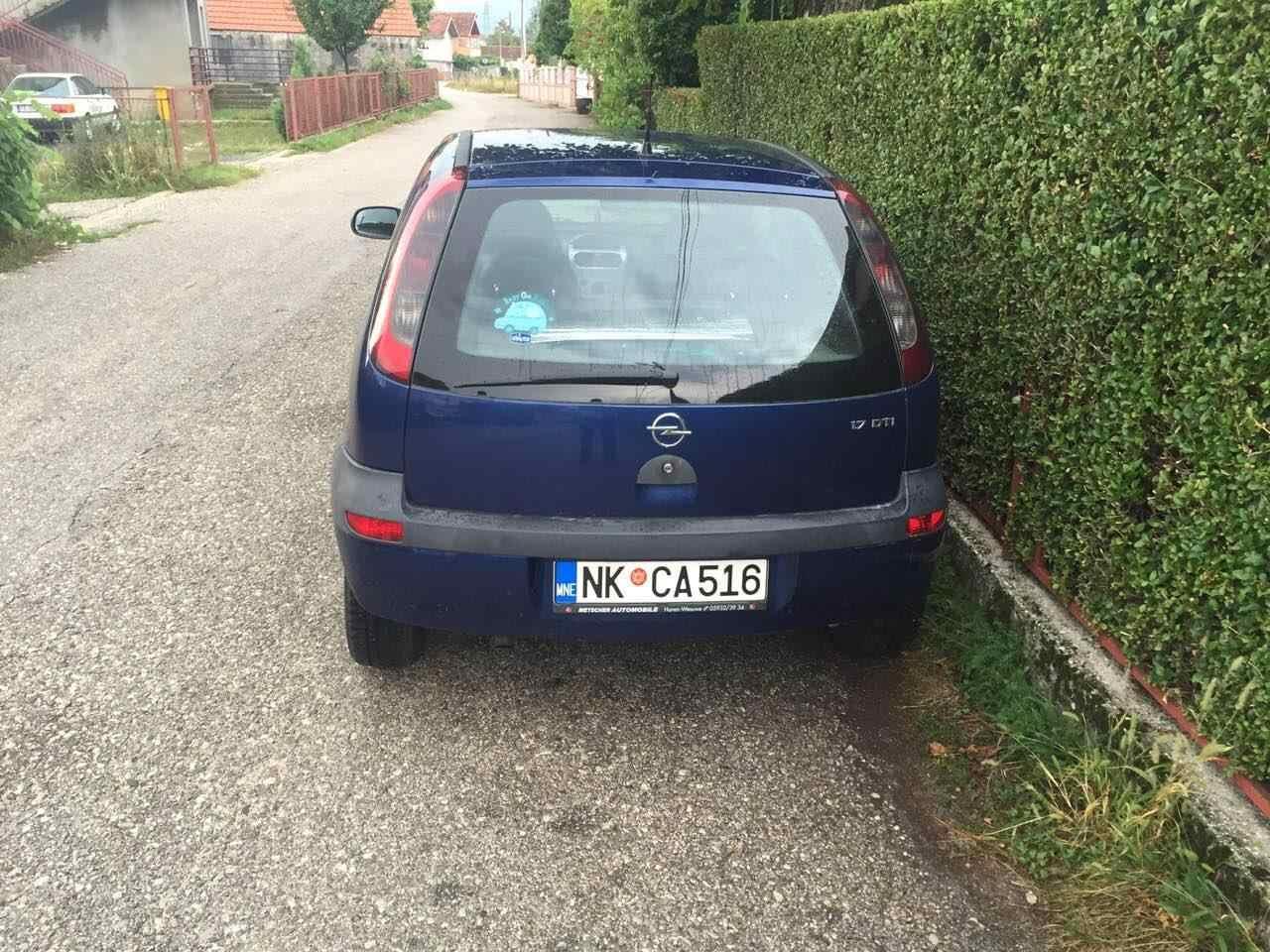 Opel-Corsa-1-7-dti