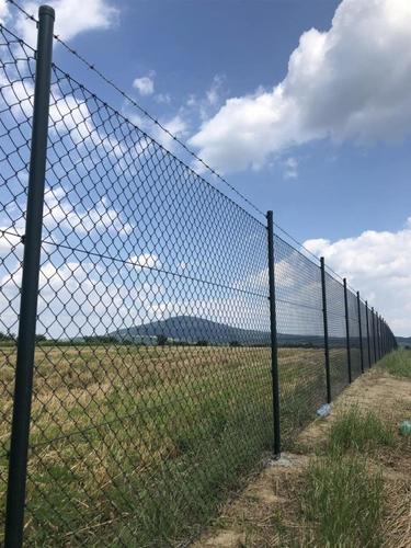 Zicane Ograde i Kapije