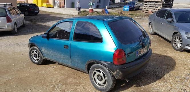 Opel Corsa 1.2 Benzin