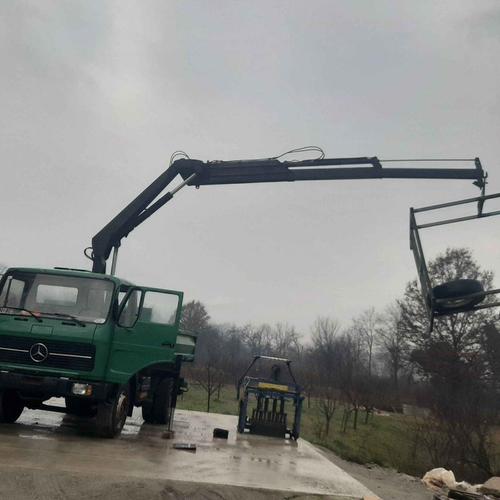 Prodajem.mercedes 16 28 kiper grajfer