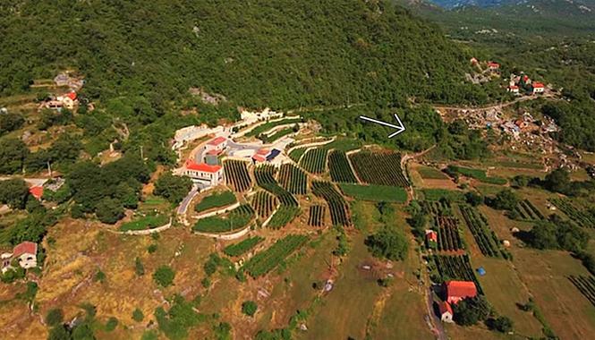 Prodsjem plac u Dobrskom Selu, Cetinje