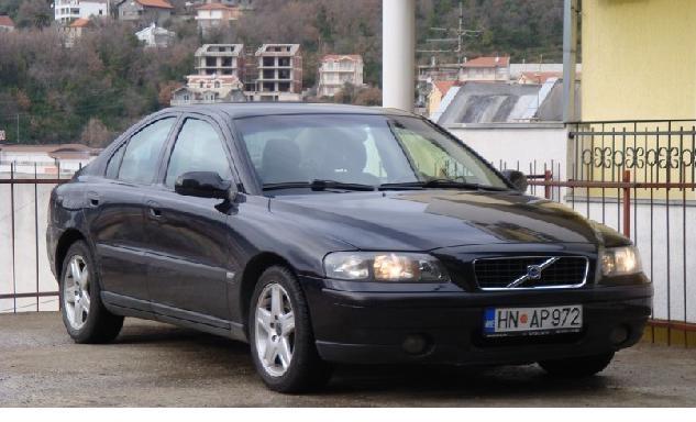 Volvo - S60 D5