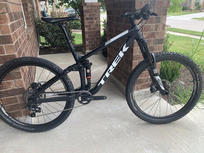 2017 Trek Remedy 8 Size M