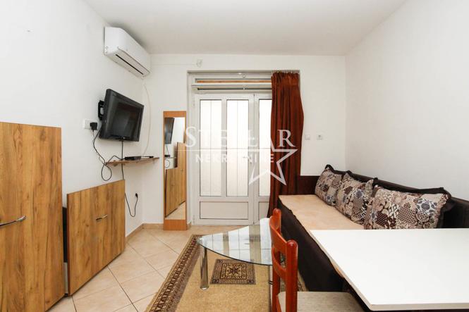 Izdavanje, garsonjera, 25m², Stari Aerodrom, Podgorica