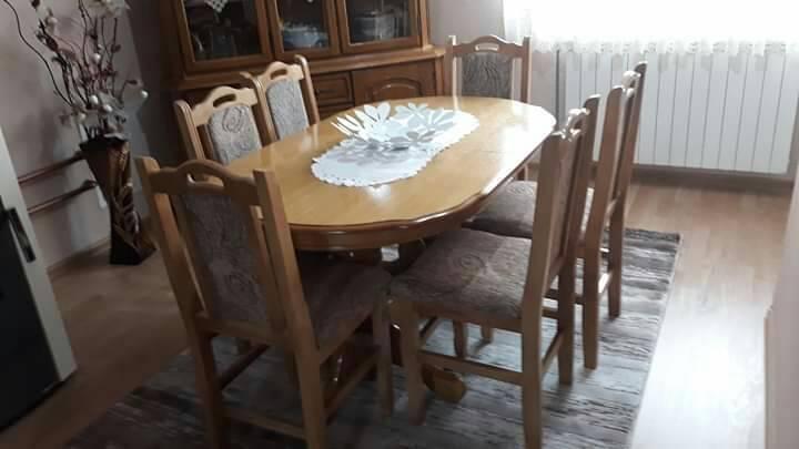Stolovi-i-stolice