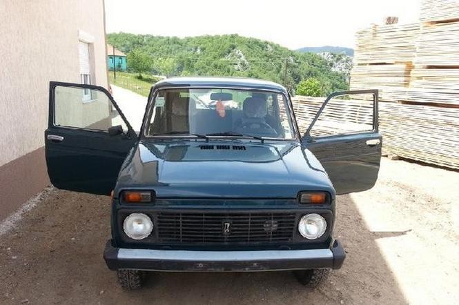 Lada  Niva -00