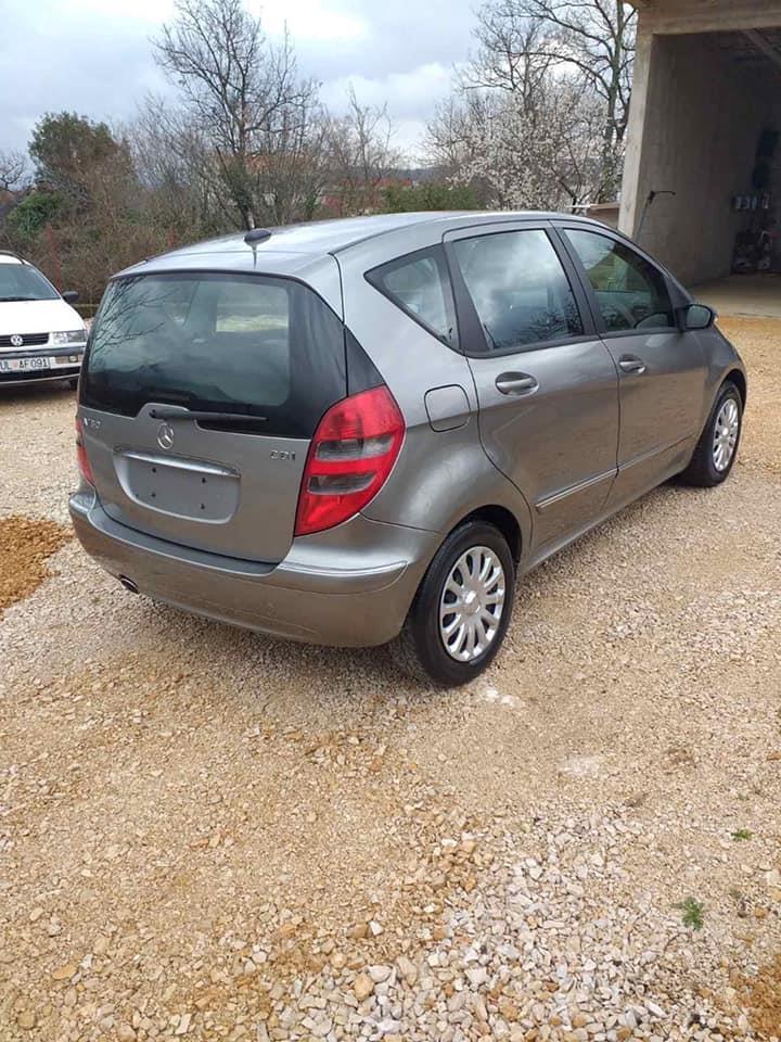 --PRODAJE-SE-MERCEDES-BENZ-A-CLASS