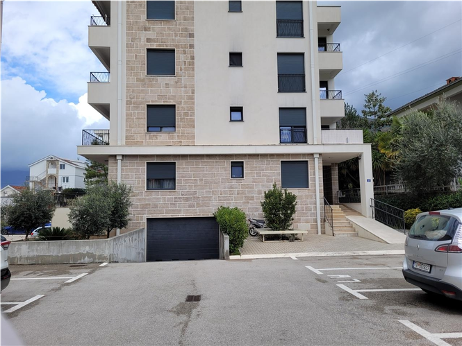Prodaje se stan u novogradnji 70 m2