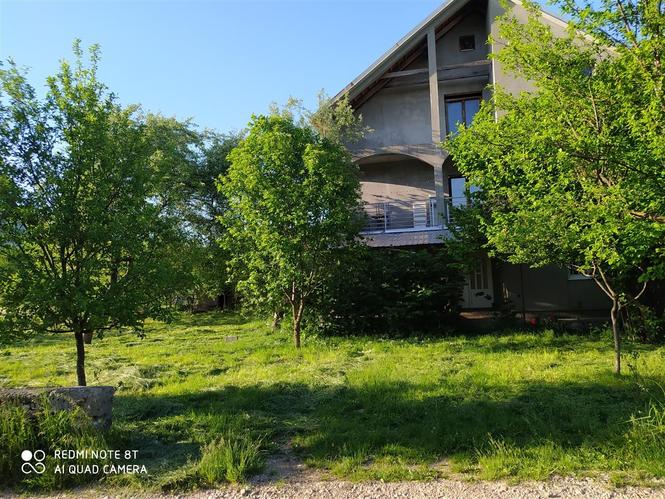 Prodajem zemljiste 2000m²