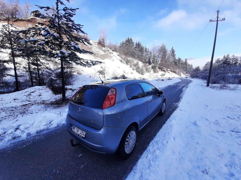 PRODAJEM--fiat-grande-punto-1-9-88kw