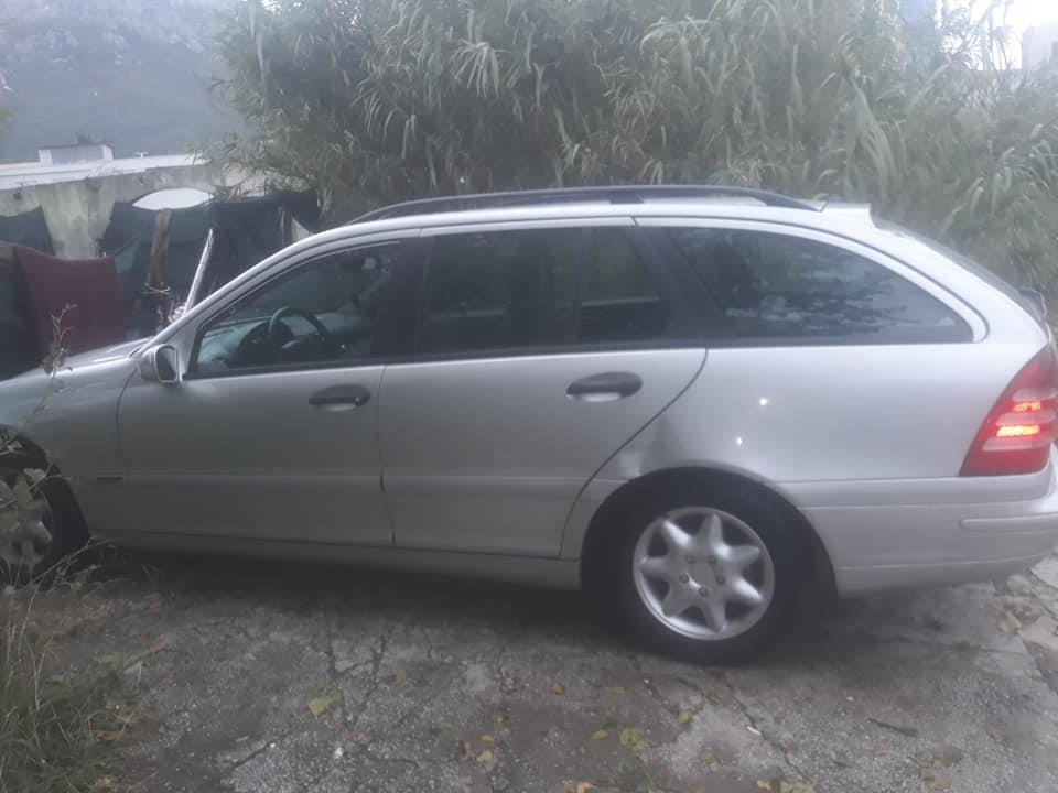 Na-prodaju-mercedes-c220