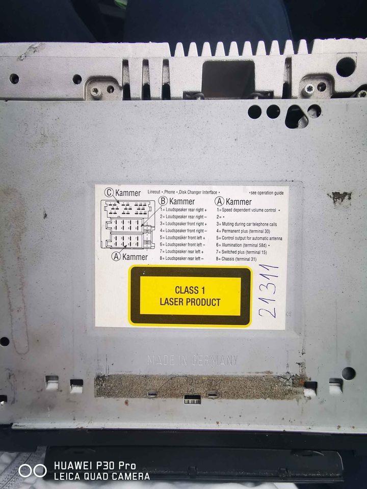 Bombine-1-8-t-110-kw-h1-i-h7-led-sijalice-nove-Radio-cd-navi