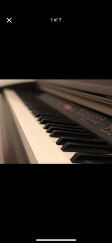 Yamaha Clavinova CLP - 230