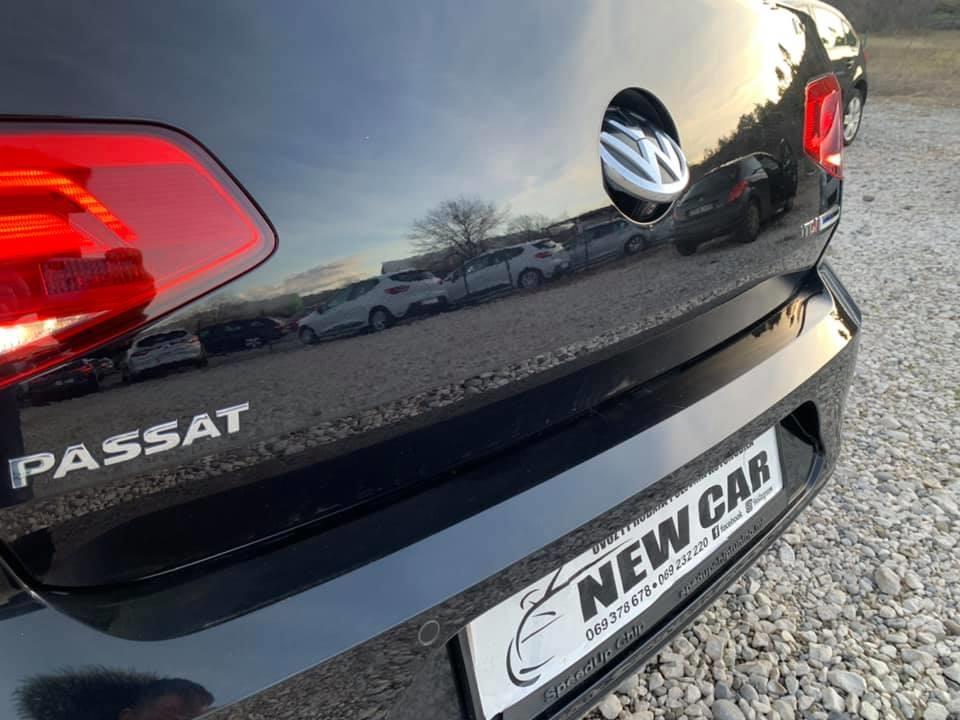 Passat-8