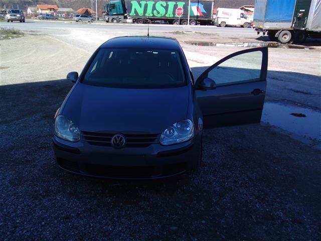 VW Golf  5 - 05 