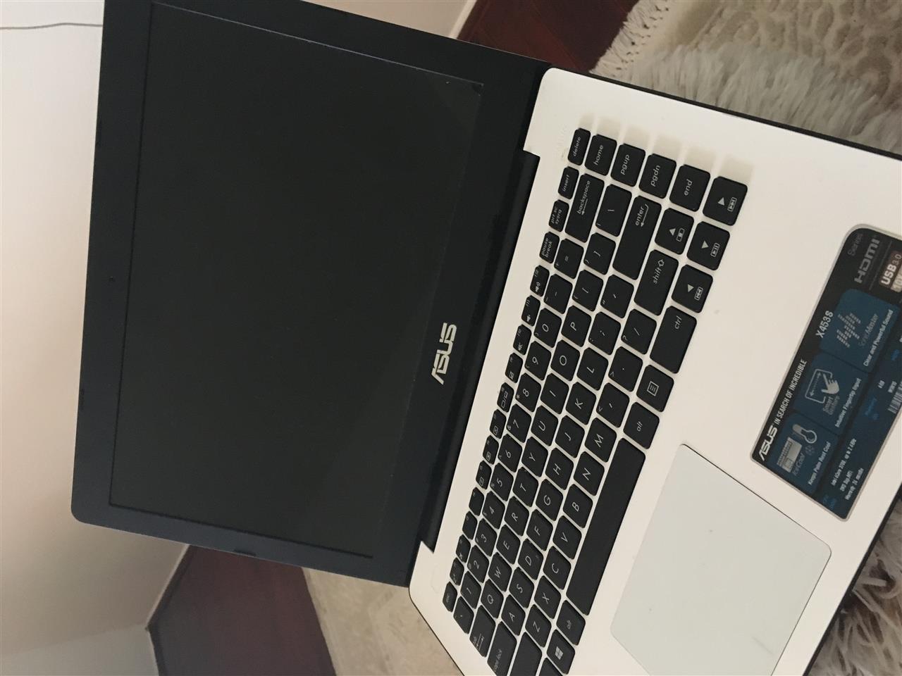 Laptop