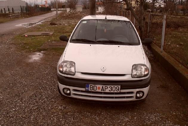 Renault - Clio D