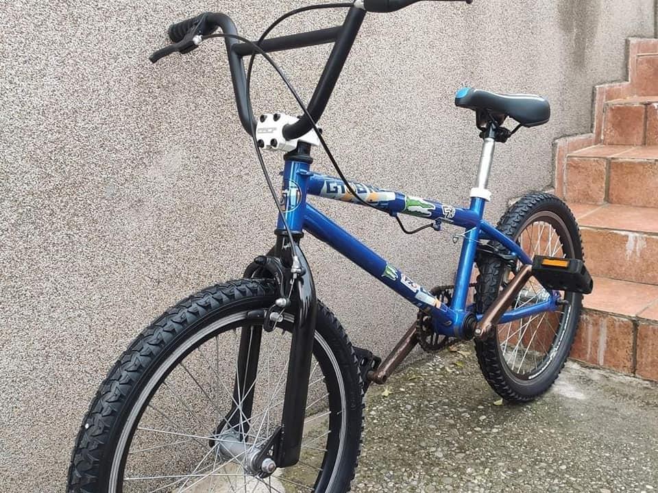 Prodajem-bmx-GT--potpuno-ispravan