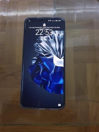 Prodajem Huawei p60 pro 