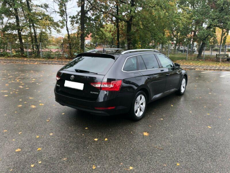 Skoda-Superb