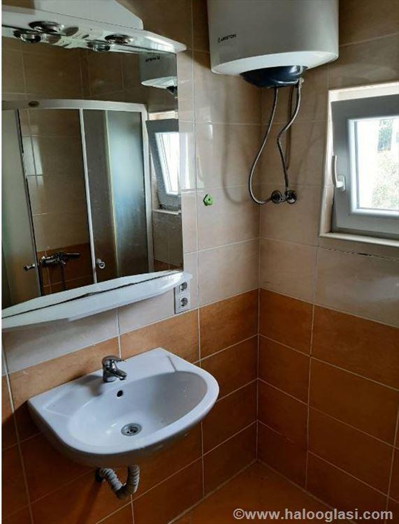 Kuca-na-moru-150m2-sa-placem