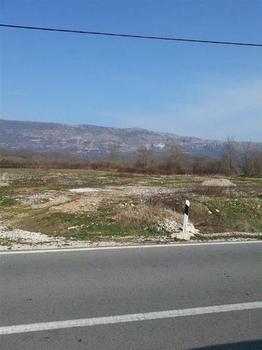 Plac od 3600m2 u Sukobin