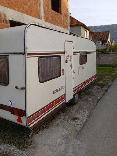KAMP KUĆICA SA PREDŠATOROM. 068019520 1950,00E