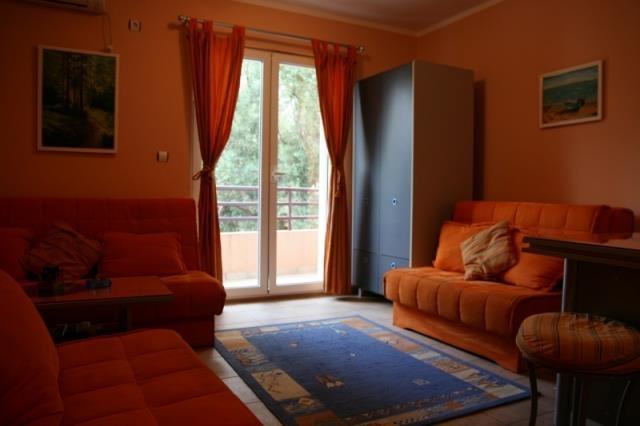 Stan od 30m2 u Budva