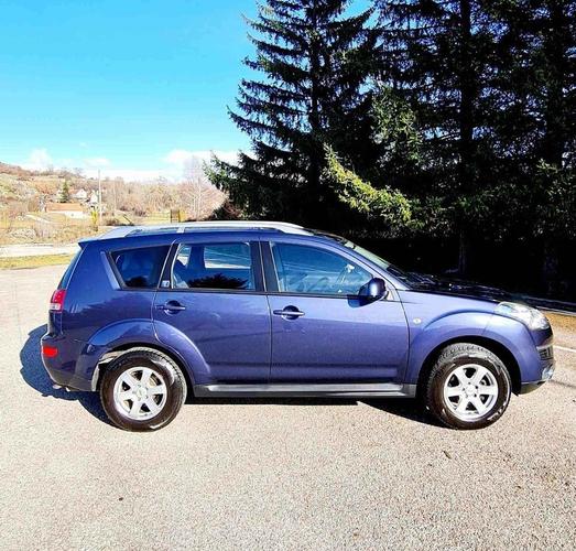 Citroën C-Crosser 2.2Hdi 115kw 4*4 2008god. 7sjedista!