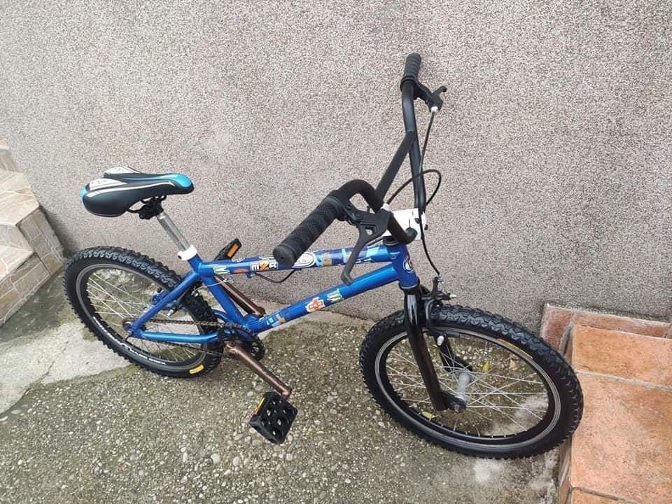Prodajem-bmx-GT--potpuno-ispravan