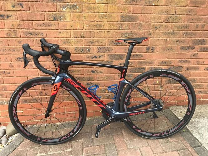 Scott Foil 20 Road bike size 52cm