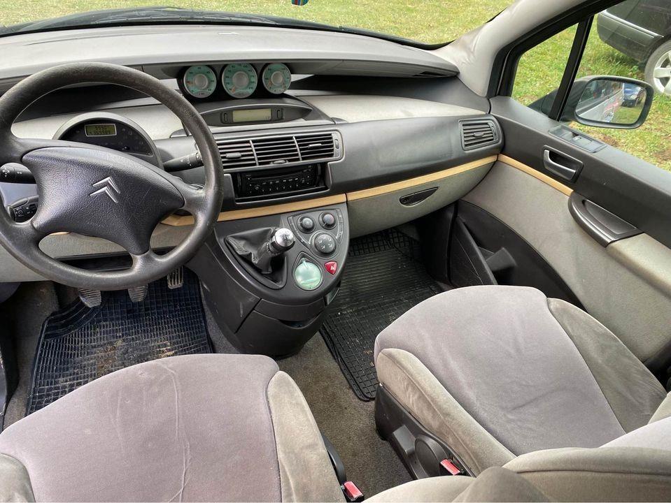 Citroen-C8-2-0-HDi-2004-god-7-sjedišta-registrovan-do-Maja-e
