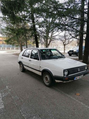 Usluzni oglas. Golf 2