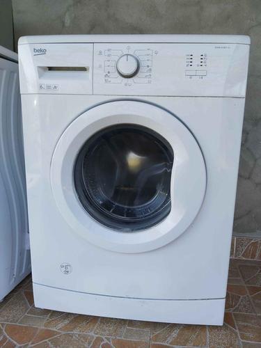 Ves masina Beko perfektno stanje uska slim masina cijena 120