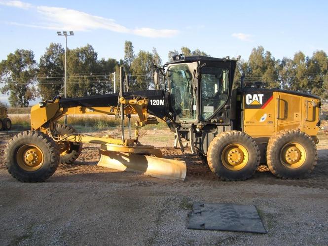 CAT 120M